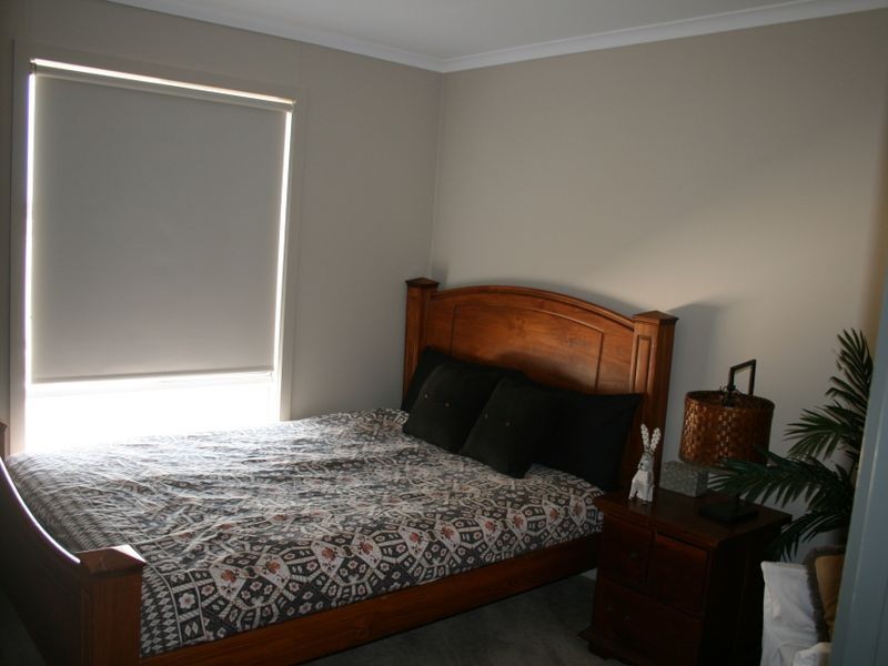 1 Gardner Street, Price SA 5570