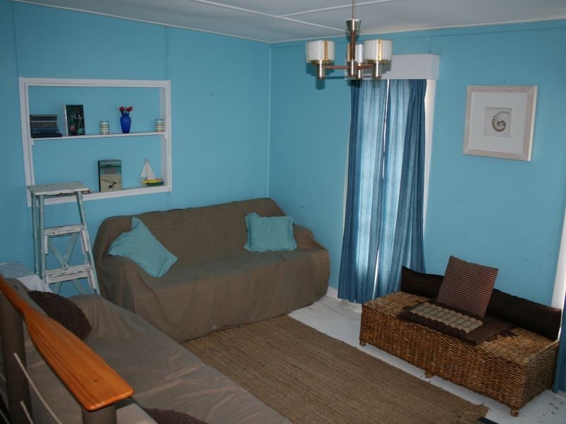 11 Yoolamardy Parade, Port Clinton SA 5570