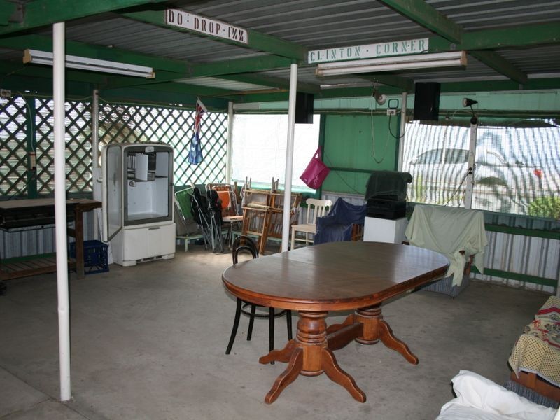 11 Yoolamardy Parade, Port Clinton SA 5570