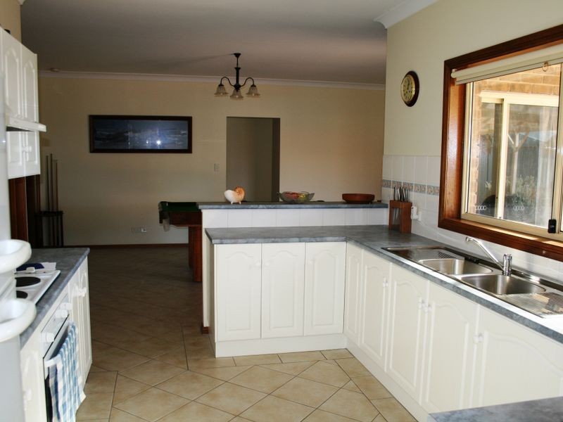 5 Maitland Road, Ardrossan SA 5571
