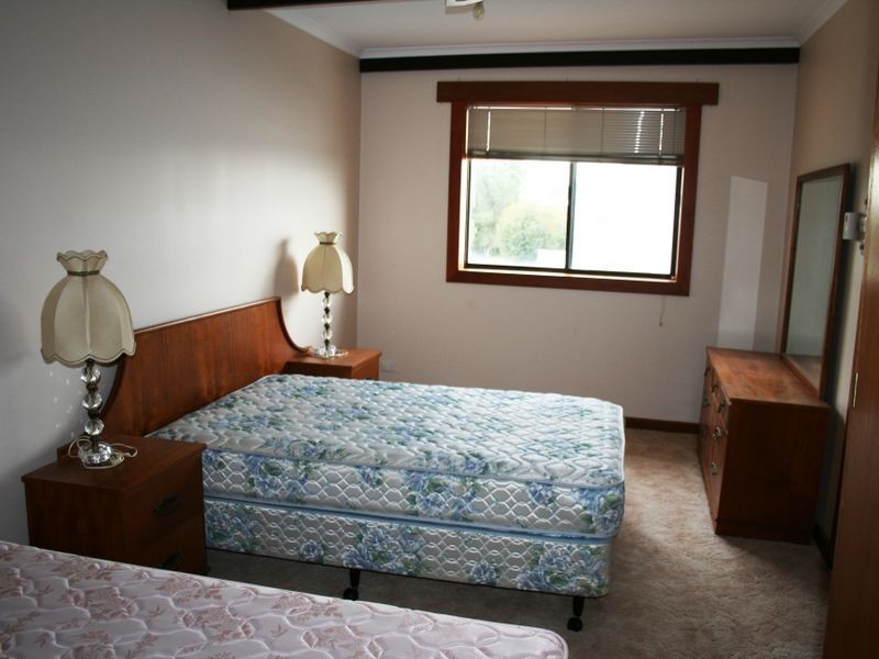 3 Priscilla Court, Port Julia SA 5575