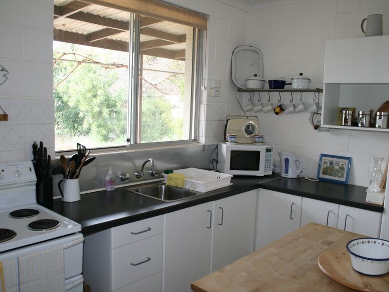 61 Main Street, Pine Point SA 5571