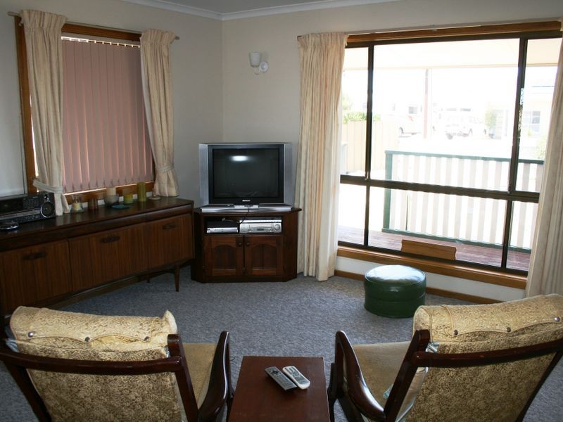 17 Hosking Road, Tiddy Widdy Beach SA 5571