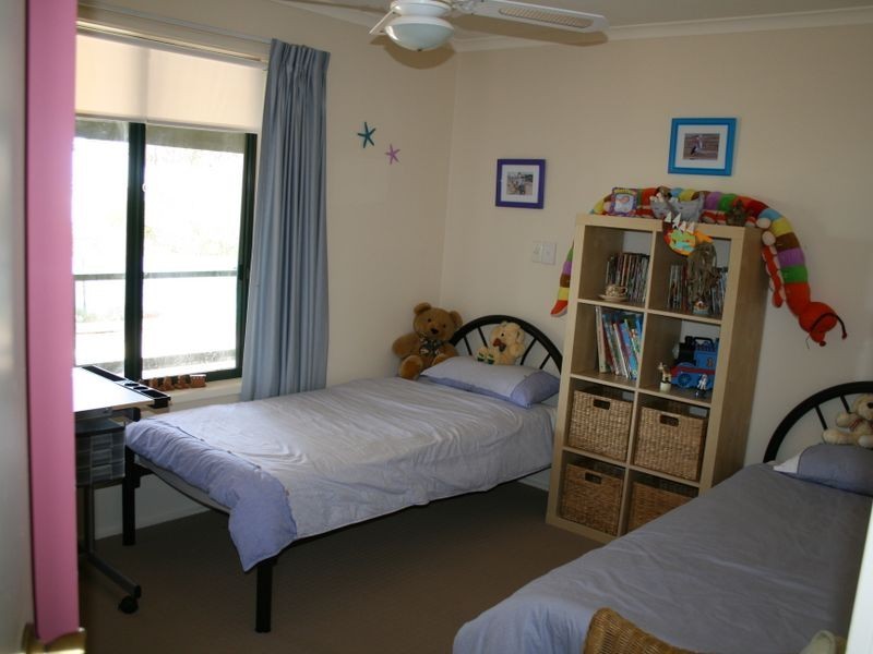 10 Barton Road, Tiddy Widdy Beach SA 5571