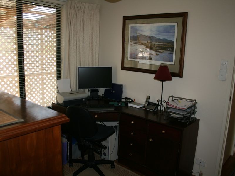 10 Barton Road, Tiddy Widdy Beach SA 5571