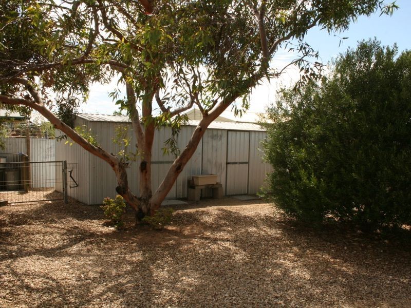10 Barton Road, Tiddy Widdy Beach SA 5571