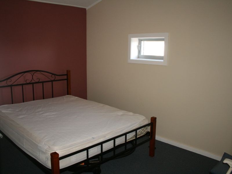 38 The Esplanade, Price SA 5570