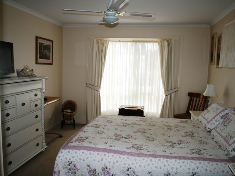 2 Jarrett Street, Maitland SA 5573