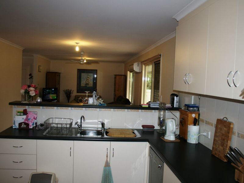 2 Jarrett Street, Maitland SA 5573