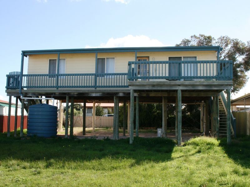 20 Barton Road, Tiddy Widdy Beach SA 5571