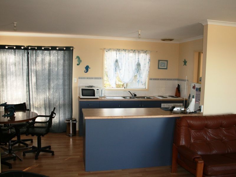 20 Barton Road, Tiddy Widdy Beach SA 5571