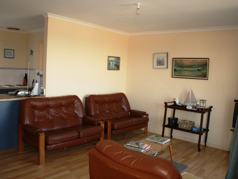 20 Barton Road, Tiddy Widdy Beach SA 5571