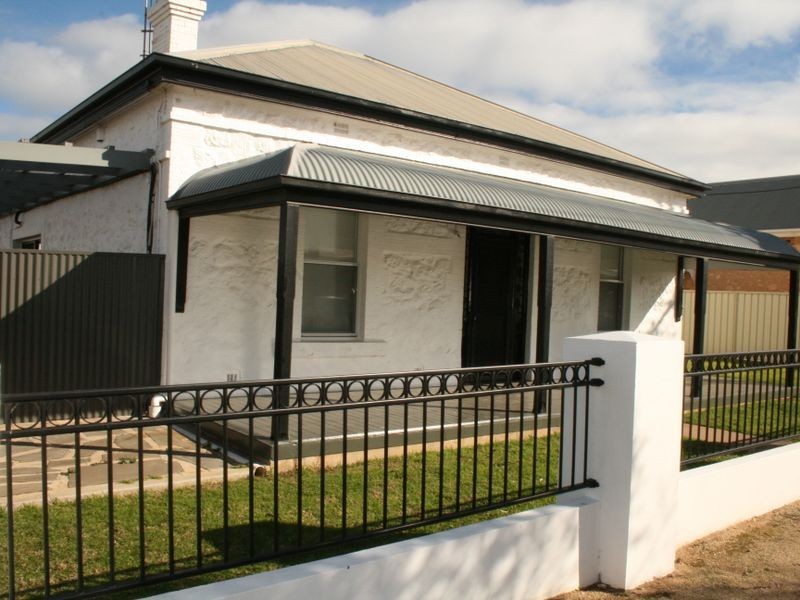 10 Fourth Street, Ardrossan SA 5571