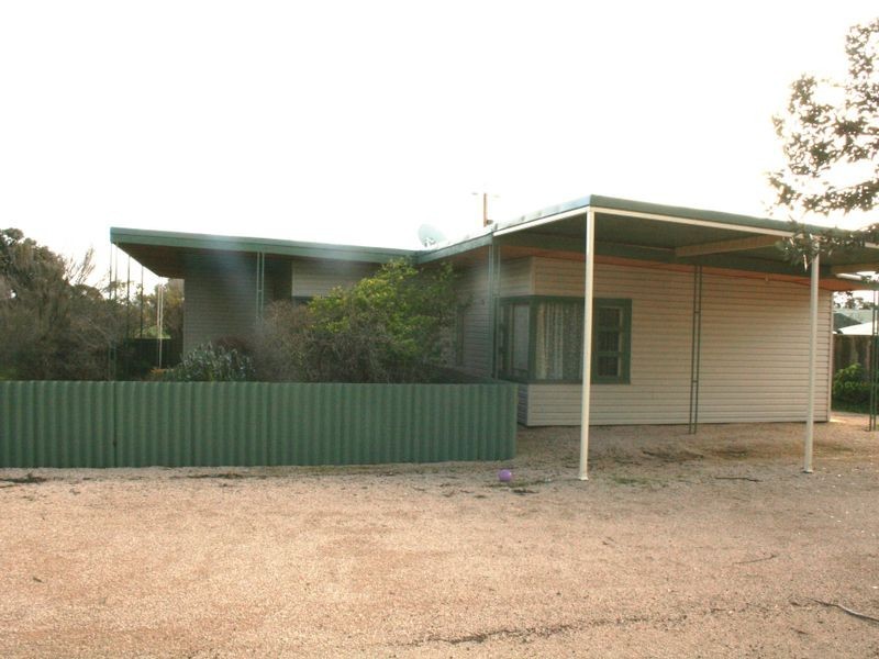 Lot/325 Petersen / Cane Road via PETERSVILLE, Ardrossan SA 5571