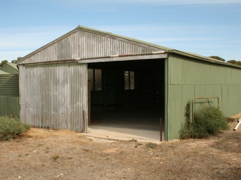 Lot/325 Petersen / Cane Road via PETERSVILLE, Ardrossan SA 5571