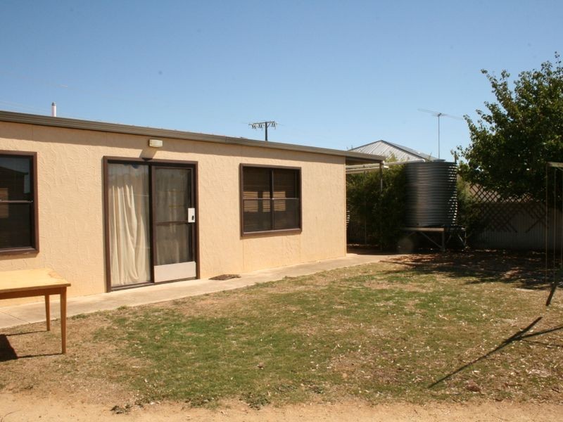 6 Bridge Road, Ardrossan SA 5571
