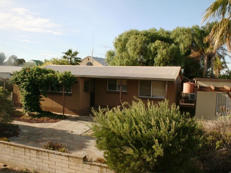 12 Wells Terrace, Price SA 5570