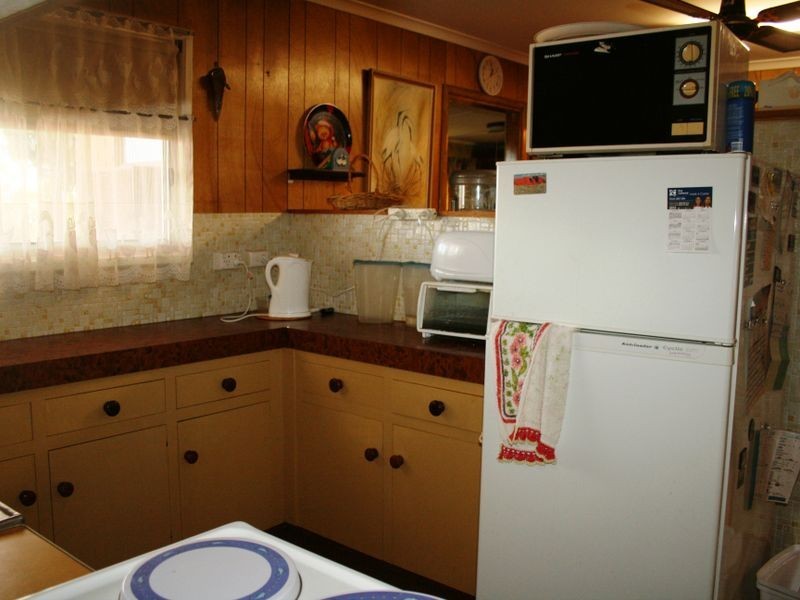 12 Wells Terrace, Price SA 5570