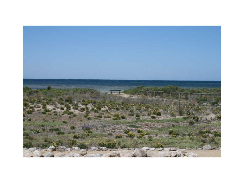 16 James Well Road, James Well SA 5571