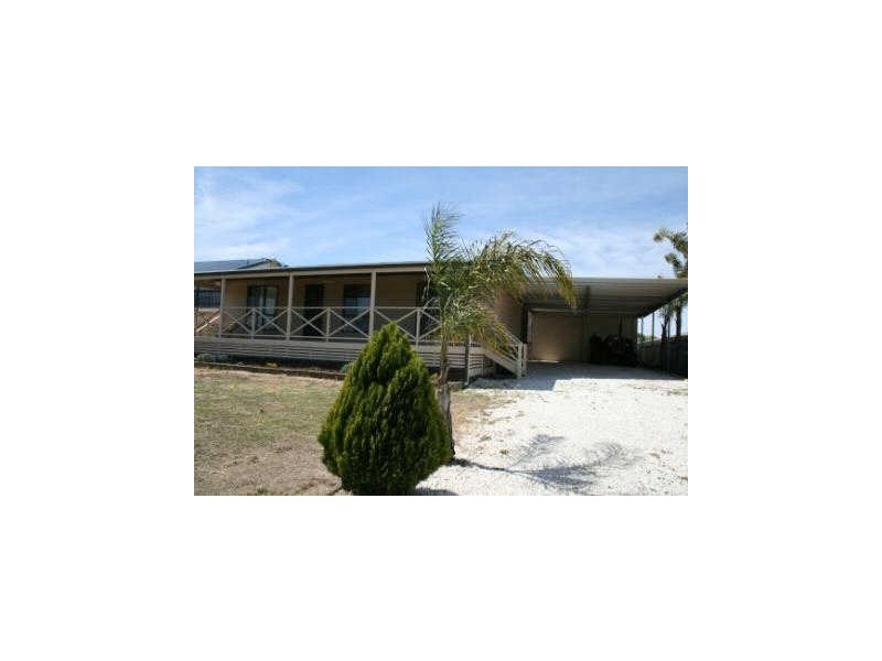 32 Mesnil Drive, Port Clinton SA 5570