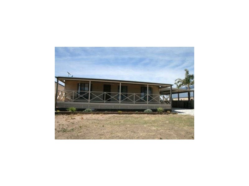 32 Mesnil Drive, Port Clinton SA 5570