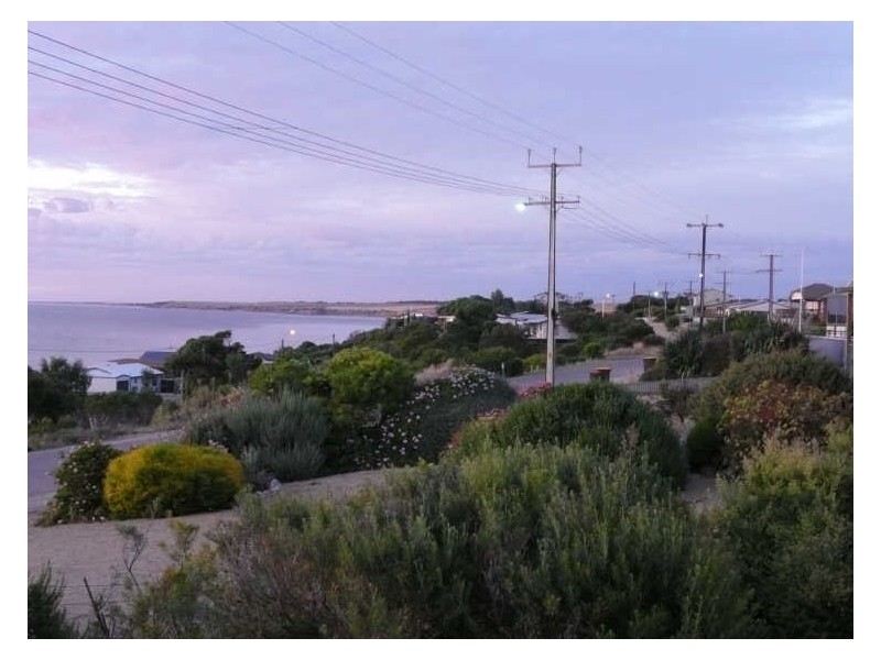 5 Chapman Road, Rogues Point SA 5571