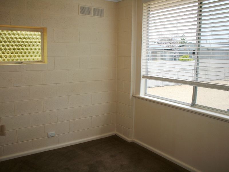 17 Devon Street, Price SA 5570