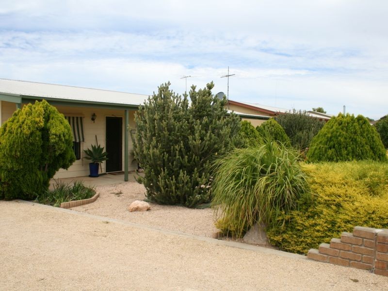 56 Bridge Road, Ardrossan SA 5571