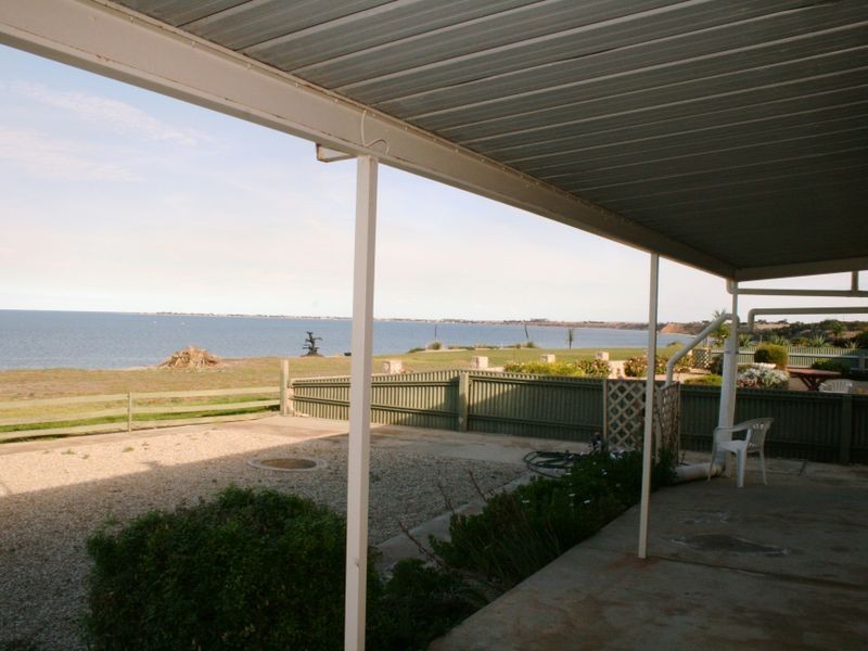59 Main Coast Road, Pine Point SA 5571
