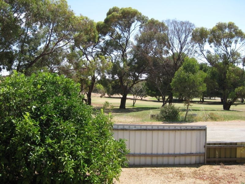 16 Golf Terrace, Ardrossan SA 5571
