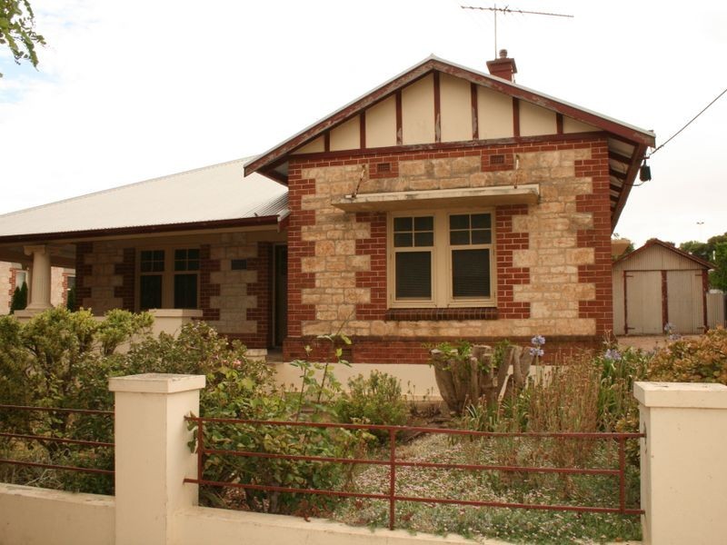 15 Samuel Street, Maitland SA 5573