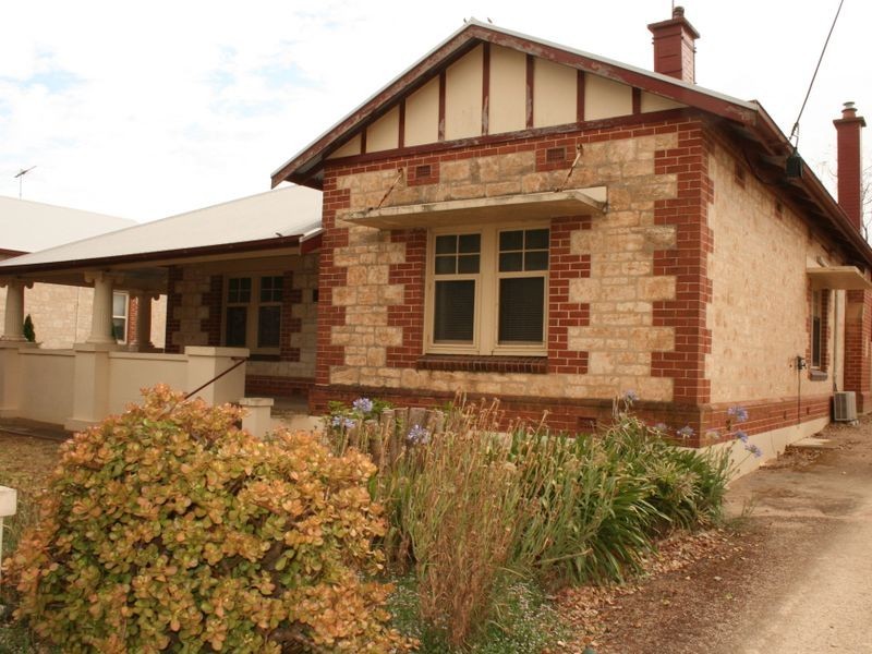 15 Samuel Street, Maitland SA 5573