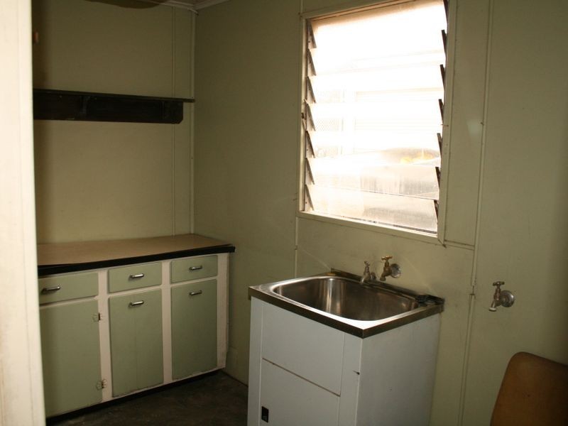 15 Samuel Street, Maitland SA 5573