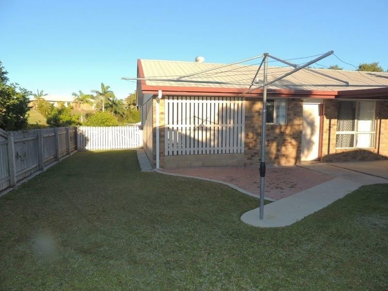 7 Leanne Close, New Auckland QLD 4680