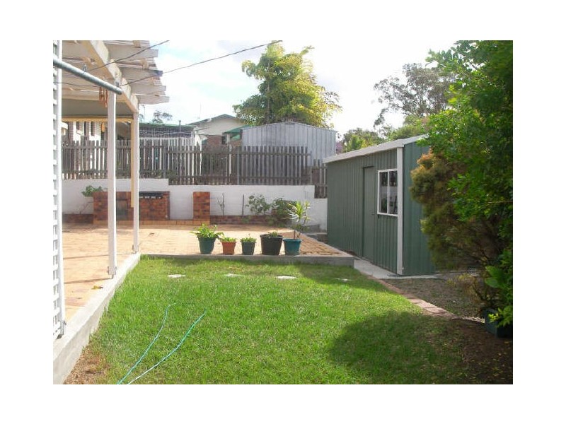100 Gretel Drive, Clinton QLD 4680