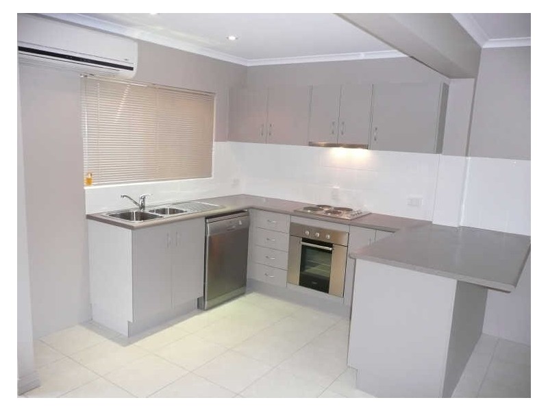 1,2,3 &4/102 Philip Street, Sun Valley QLD 4680