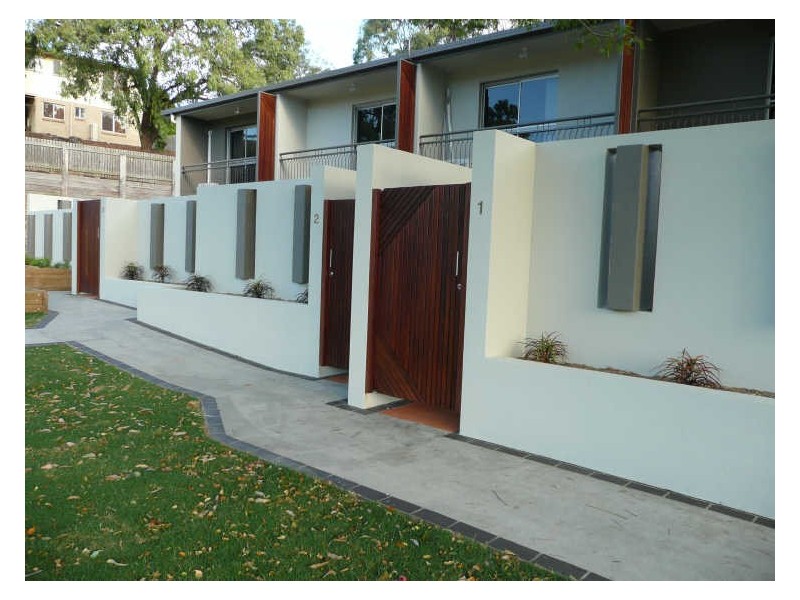 1,2,3 &4/102 Philip Street, Sun Valley QLD 4680