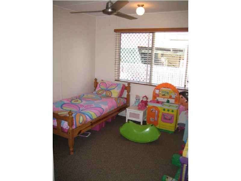 67 Wood Street, Barney Point QLD 4680