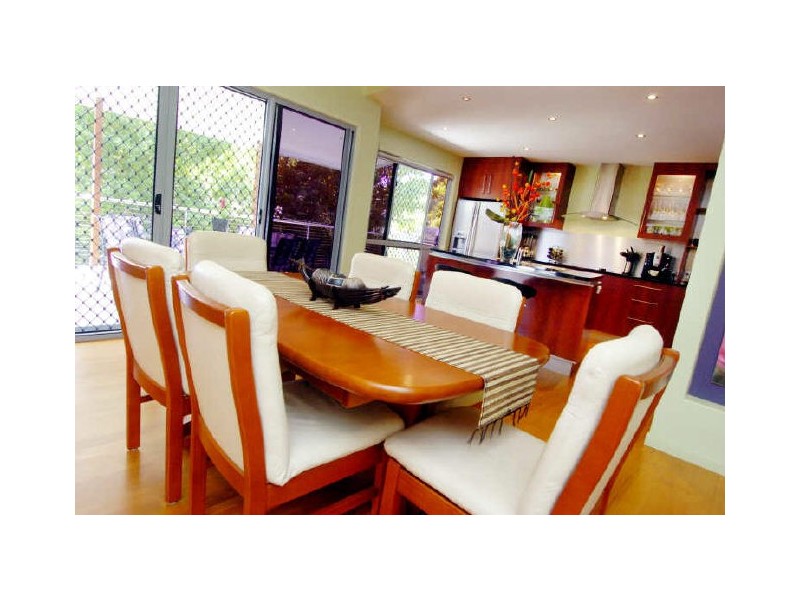 11 Glegg Street, West Gladstone QLD 4680