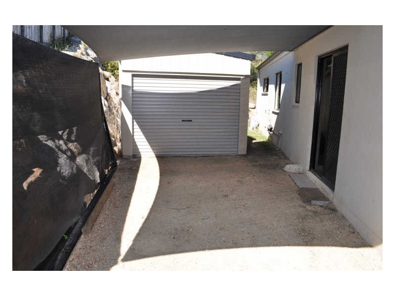 19 Wivenhoe Close, Clinton QLD 4680