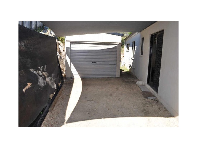 19 Wivenhoe Close, Clinton QLD 4680