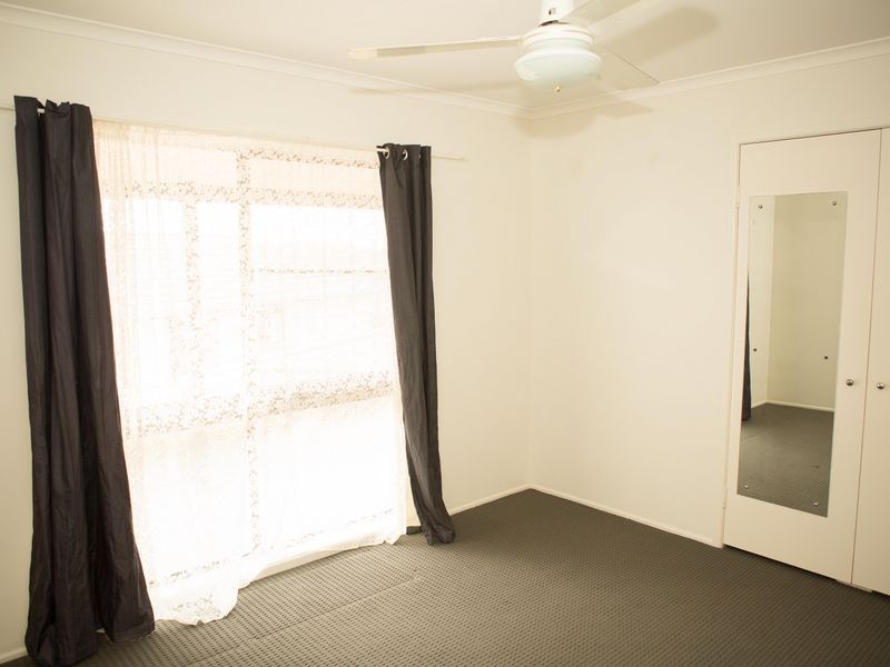 25 Gretel Drive, Clinton QLD 4680