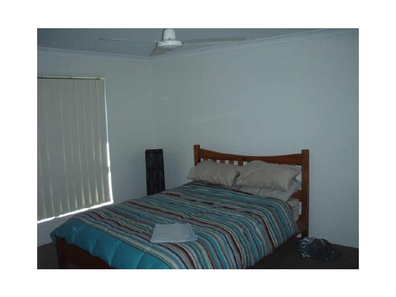 98 Col Brown Avenue, Clinton QLD 4680