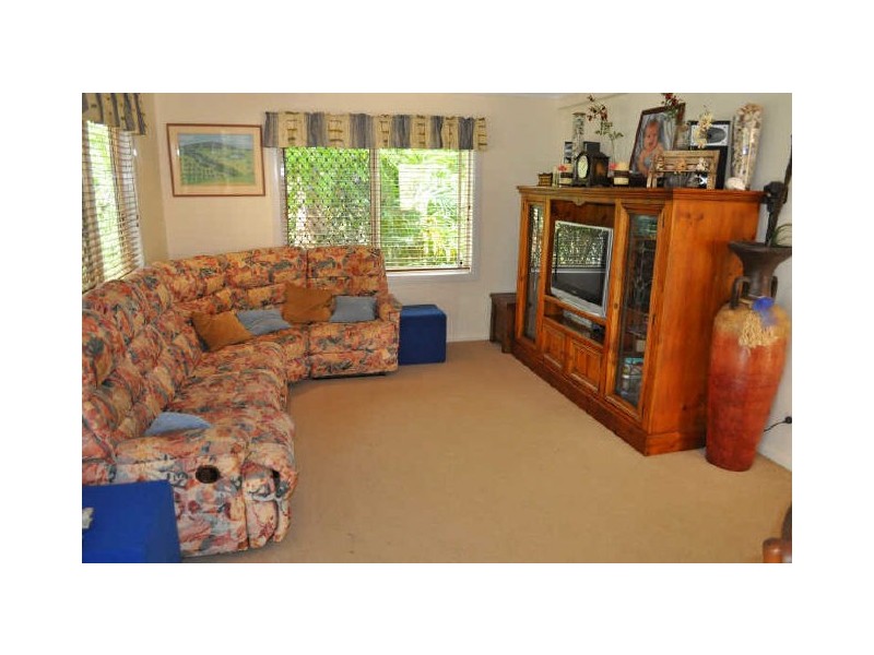 15 Beecher Street, Beecher QLD 4680