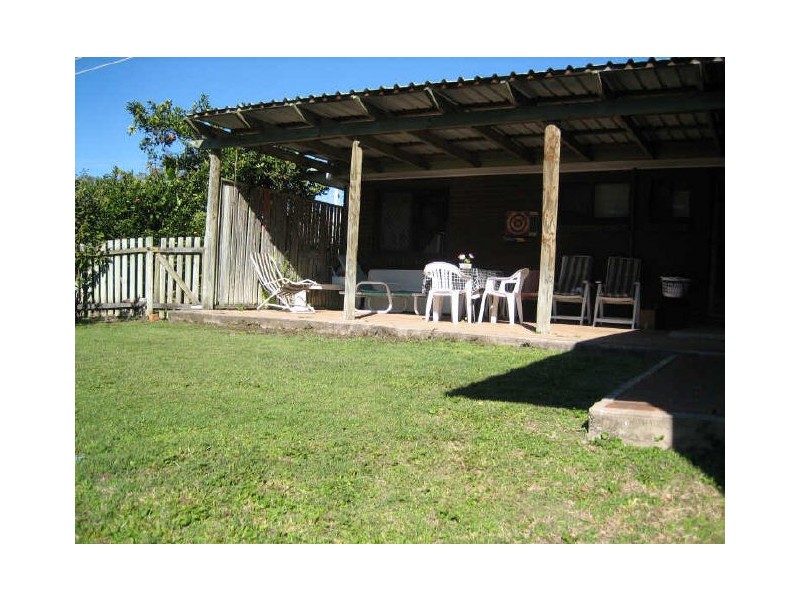 34 Aquarius Street, Clinton QLD 4680