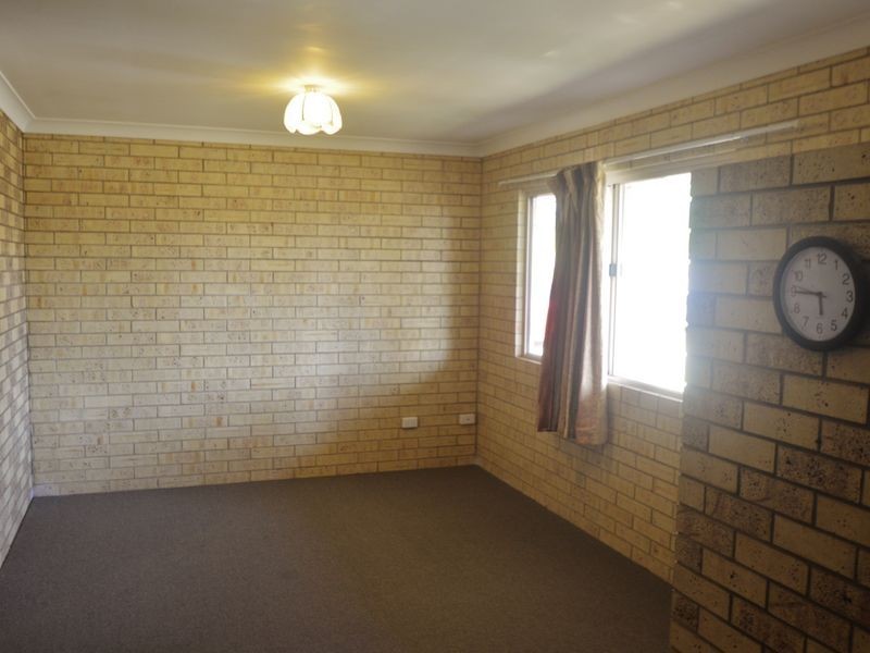 12 Yellowpatch Avenue, Clinton QLD 4680