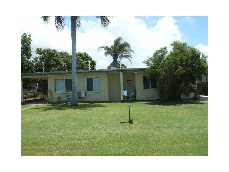 28 Campbell Street, Clinton QLD 4680