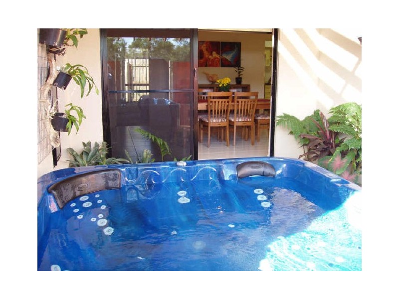 36 Dean Street, Glen Eden QLD 4680