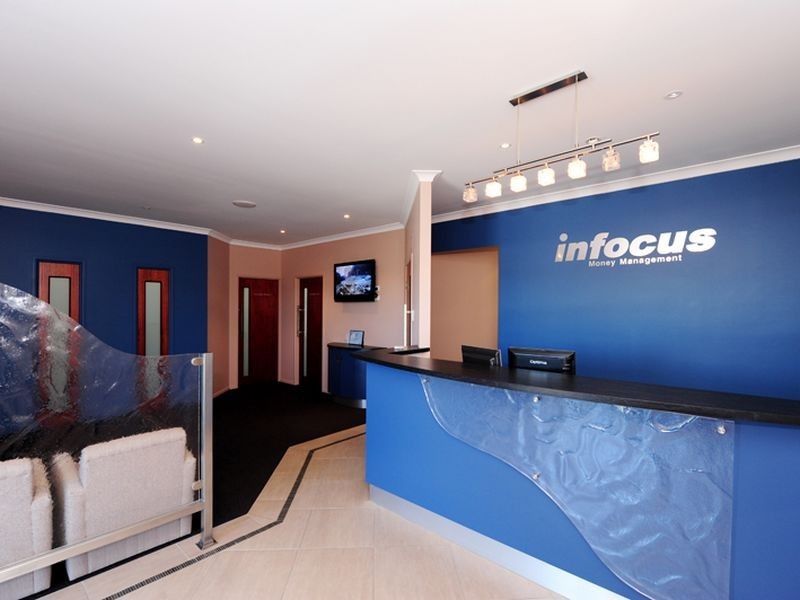 2 Joyner Close, Glen Eden QLD 4680