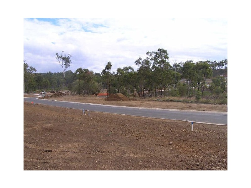 Lot 59 Emmadale Gardens, New Auckland QLD 4680